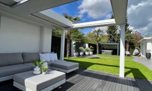 Terrasoverkapping met open lamellendak